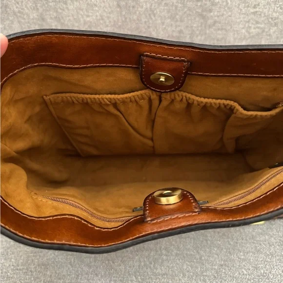 Patricia Nash Emmaline Leather Crossbody - Picture 3 of 6